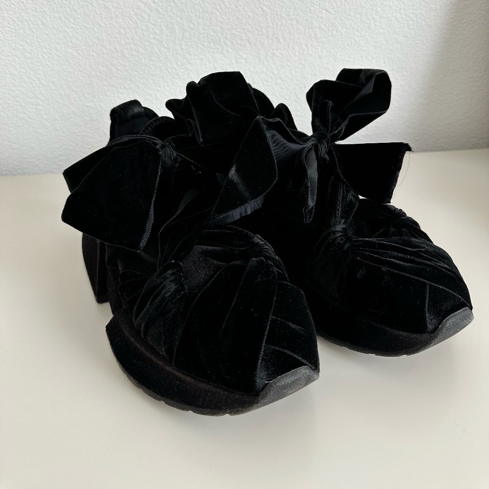 MM6 Maison Margiela Black Bow Ribbon Black Sneakers